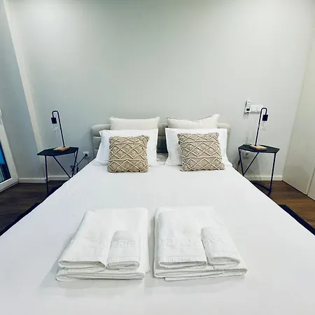 The Well Apartment, Sao Vicente 86 * Брага