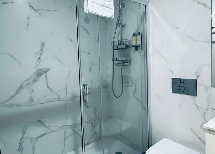 The Well Apartment, Sao Vicente 86 *